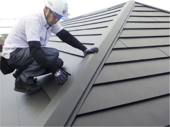 点検作業中の写真