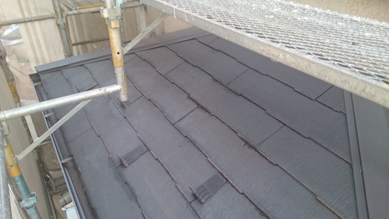 スレート屋根の棟板金の劣化