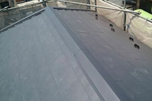 東京都町田市の屋根カバー工法
