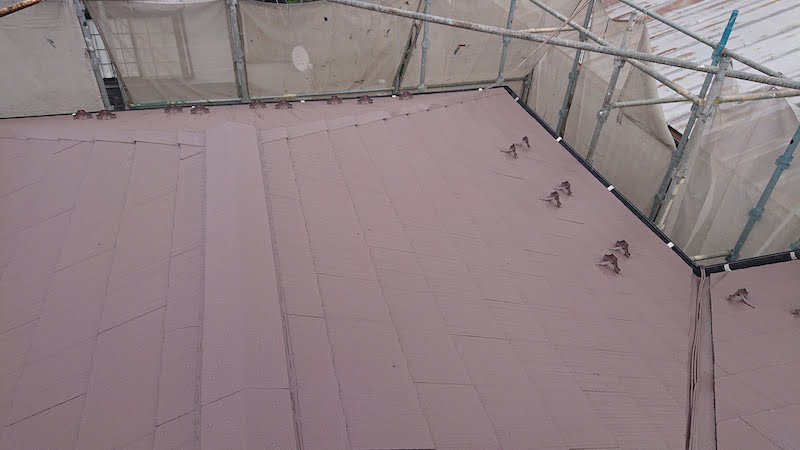 屋根塗装の上塗り