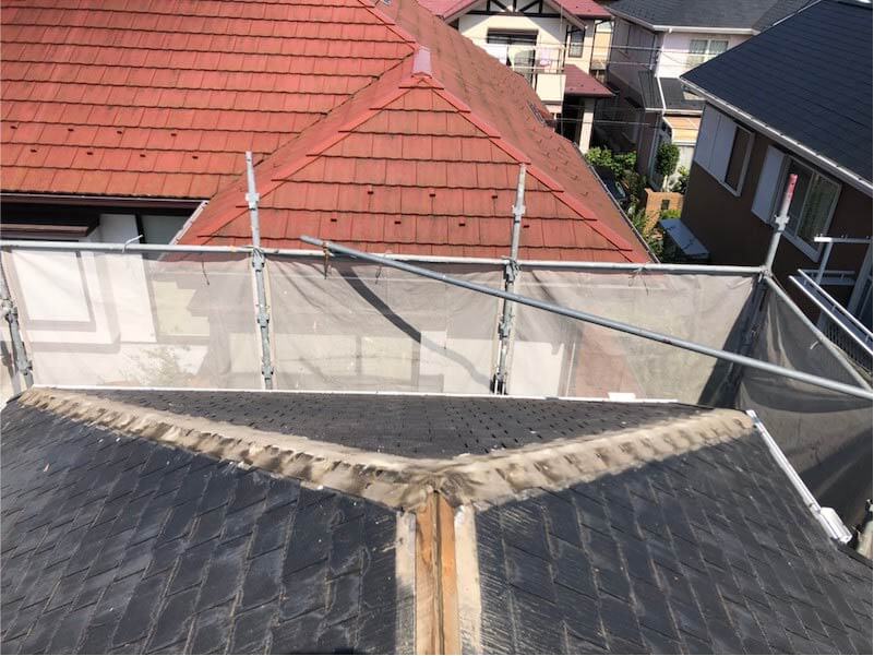 浦安市の屋根リフォームの棟板金の撤去