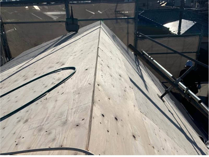 船橋市の船橋市の屋根葺き替え工事の野地板の施工