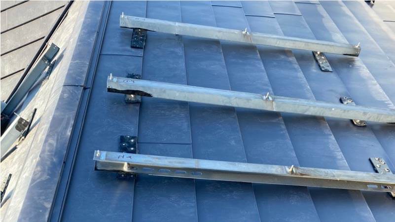 流山市の屋根リフォーム太陽光パネルの設置