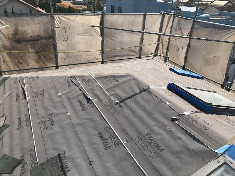 九十九里町の屋根リフォームの防水シートの施工