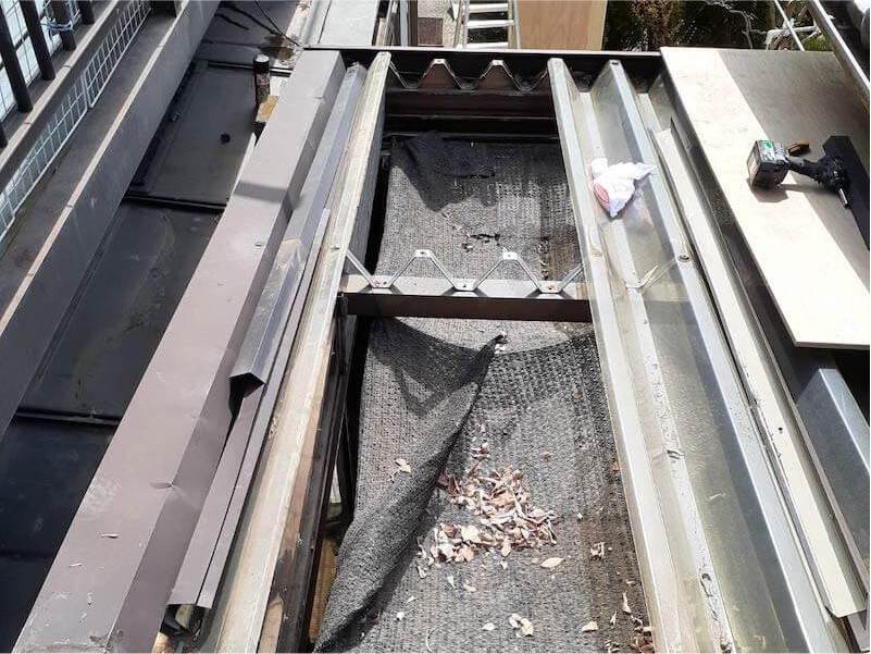 袖ケ浦市の屋根修理の波板の交換工事