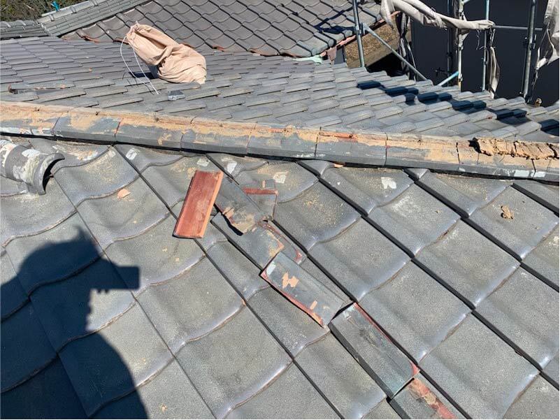 袖ケ浦市の屋根修理の棟の解体