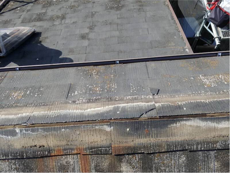杉並区の屋根修理の棟板金の撤去