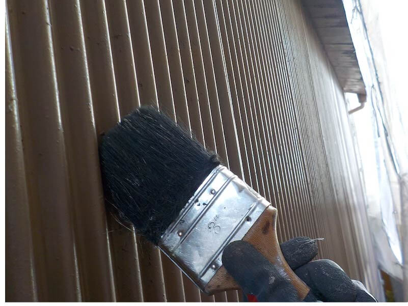 豊島区の外壁塗装の鉄部のケレン作業