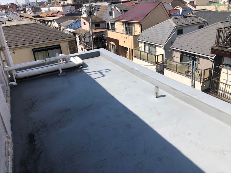 大田区の屋上防水工事の施工前の様子