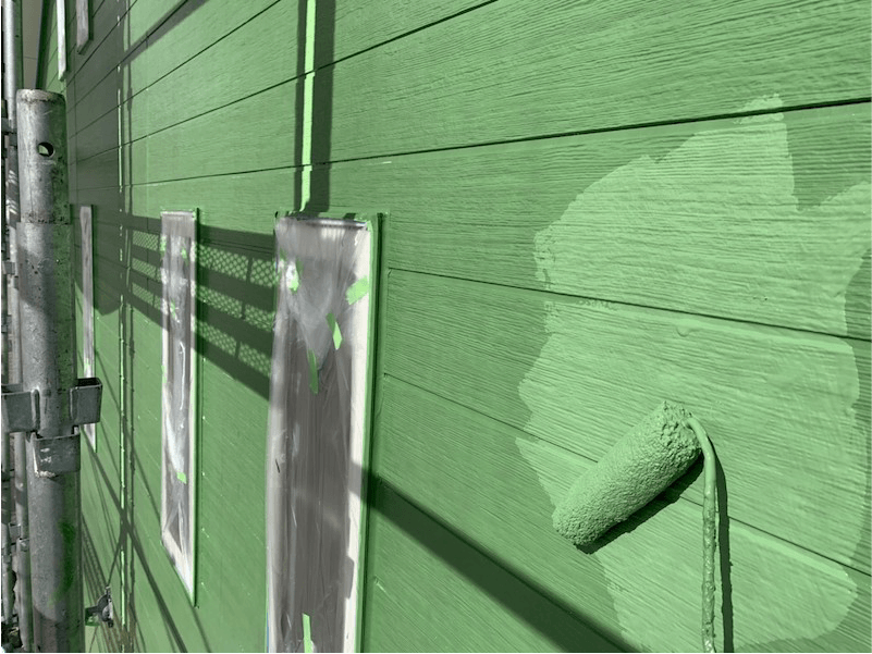 白井市の外壁塗装の上塗り