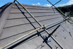 相模原市の屋根カバー工法の施工事例
