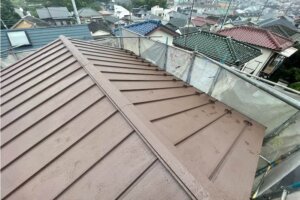 川崎市の屋根葺き替え工事の施工後の様子
