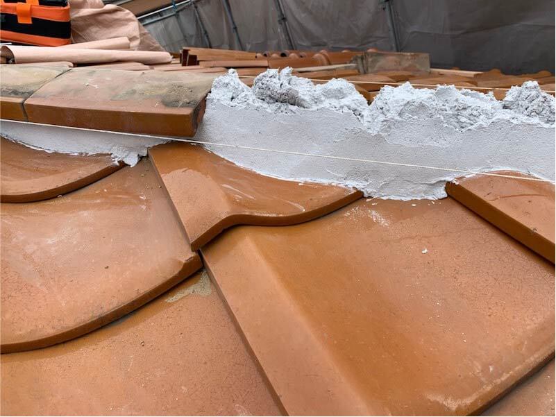 江東区の屋根修理の漆喰の施工