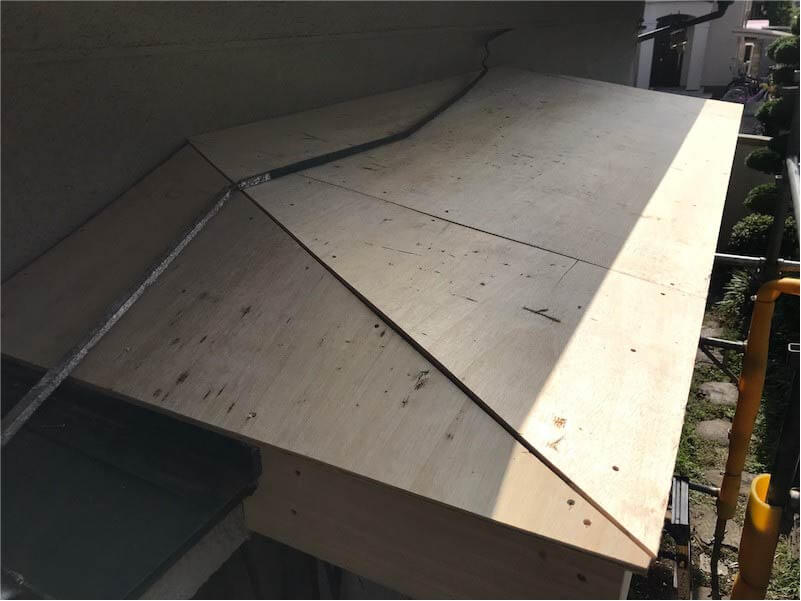 松戸市の屋根修理の野地板の設置