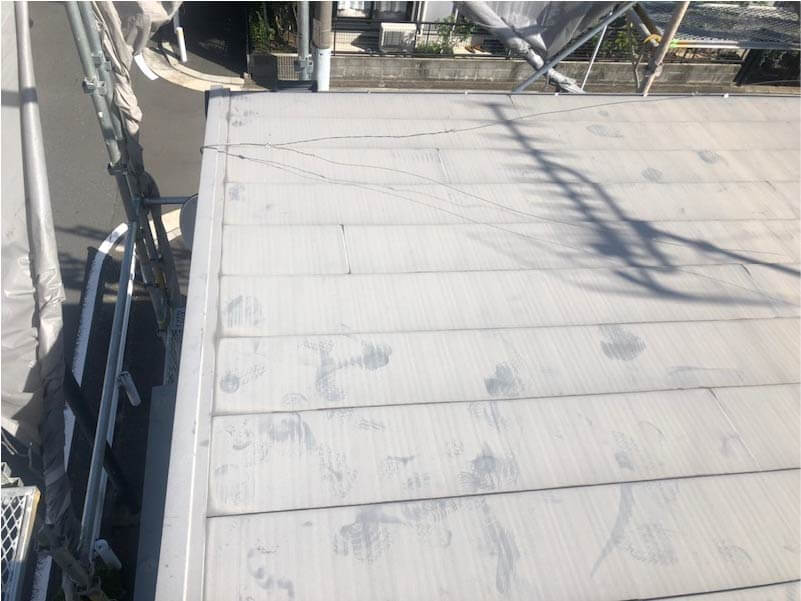 横浜市の屋根葺き替え工事の施工前の様子
