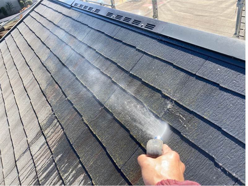 世田谷区の屋根塗装の高圧洗浄