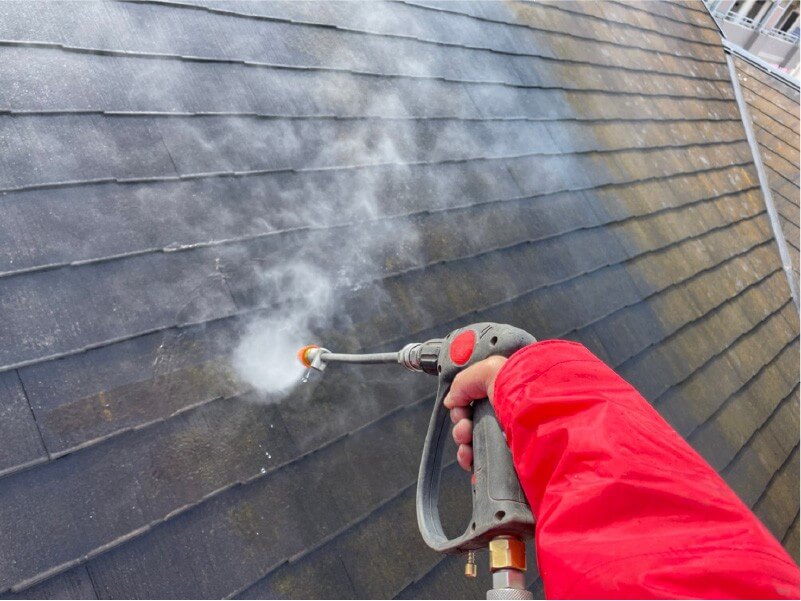 柏市の屋根塗装の高圧洗浄