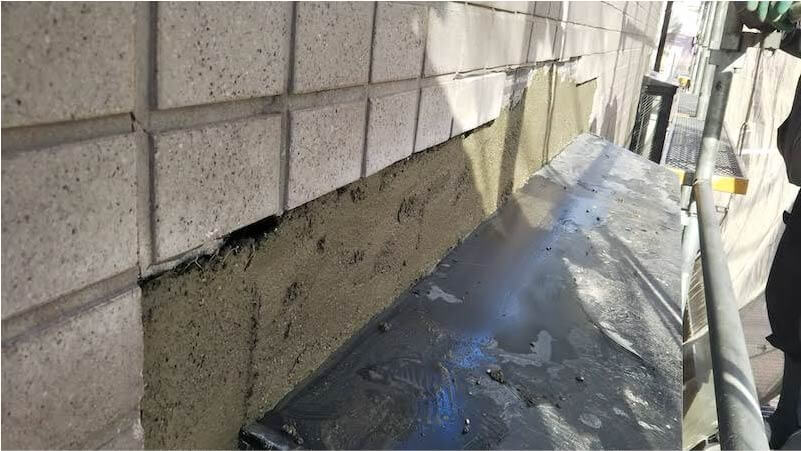 豊島区の雨漏り修理のモルタルの施工