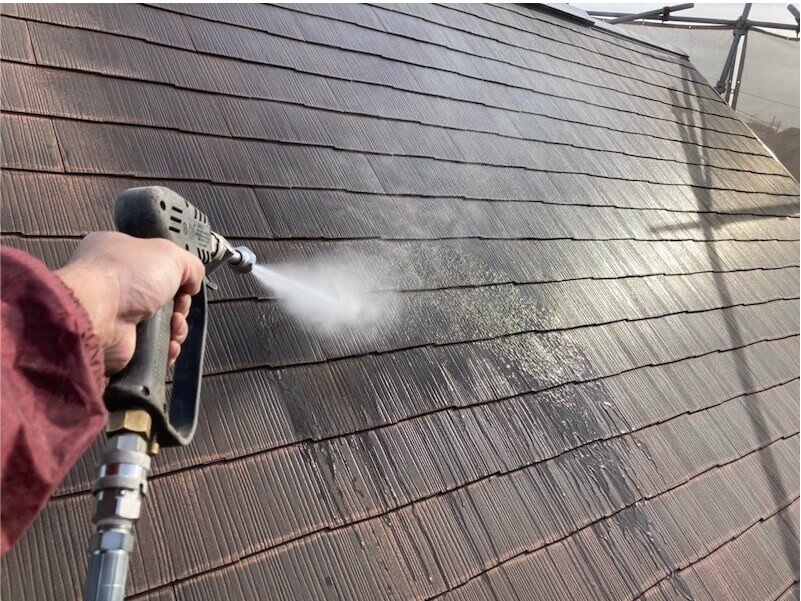 大田区の屋根塗装の高圧洗浄