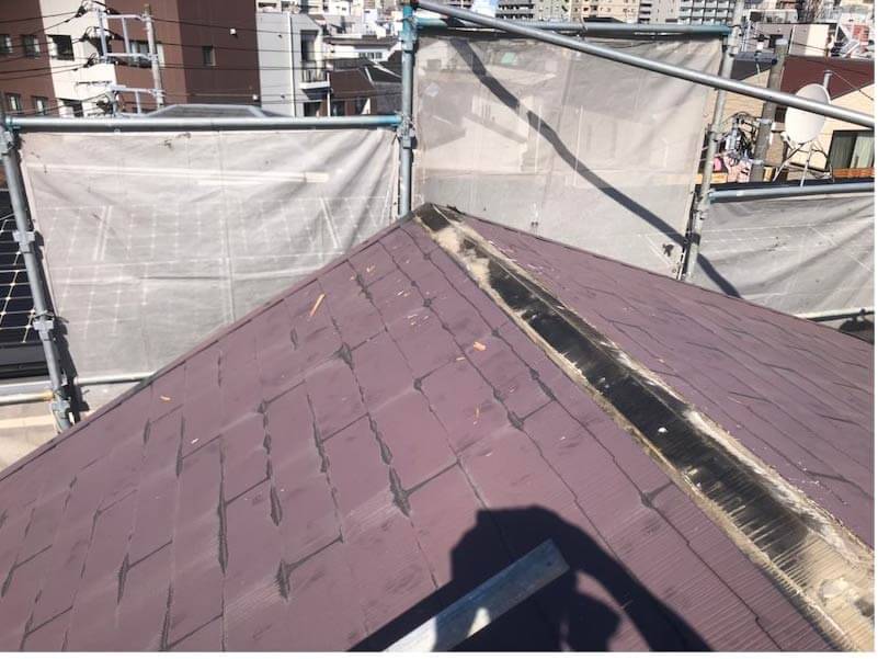 豊島区の屋根リフォームの棟板金の撤去