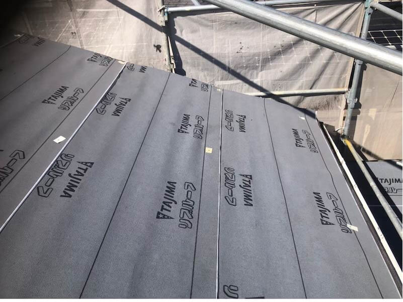 豊島区の屋根リフォームの防水シートの設置