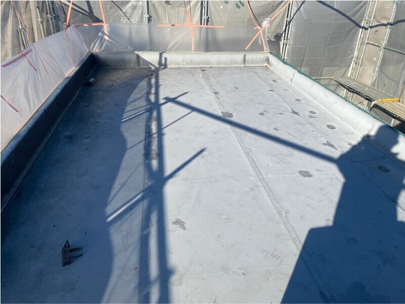 杉並区の屋上防水工事の高圧洗浄