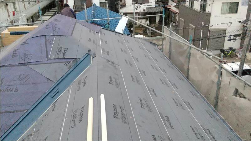 千葉市花見川区の屋根リフォームの棟下地の設置