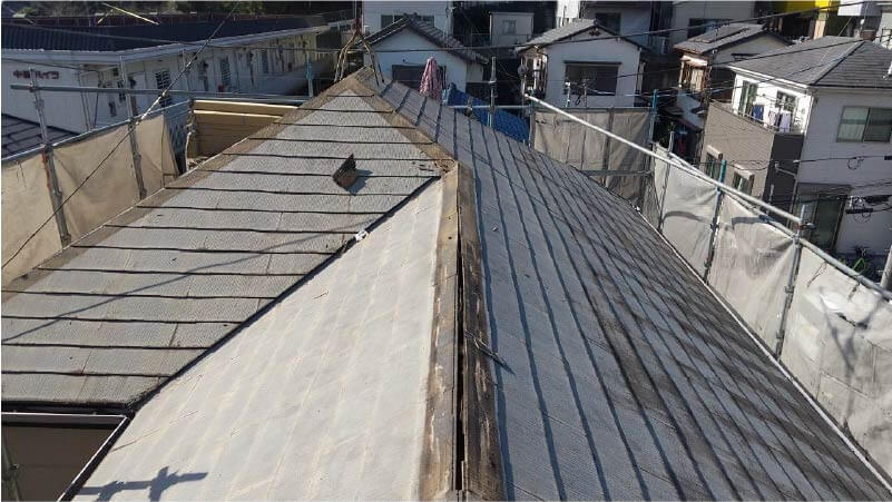 千葉市花見川区の屋根リフォームの棟板金の設置