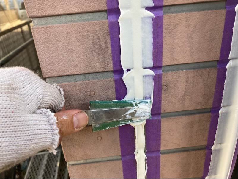 横浜市の外壁塗装のコーキングの交換