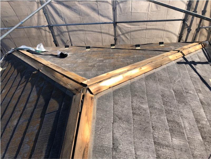 豊島区の屋根リフォームの棟板金の撤去