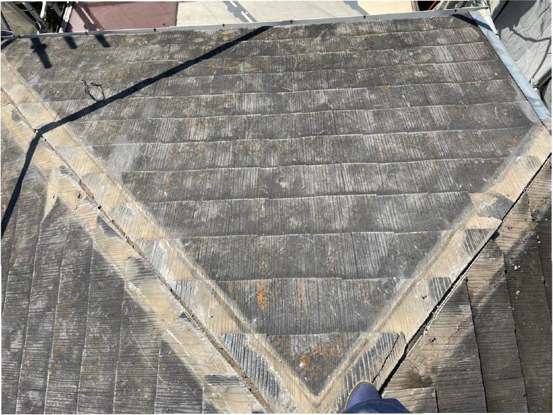 川崎市の屋根リフォームの棟板金の撤去