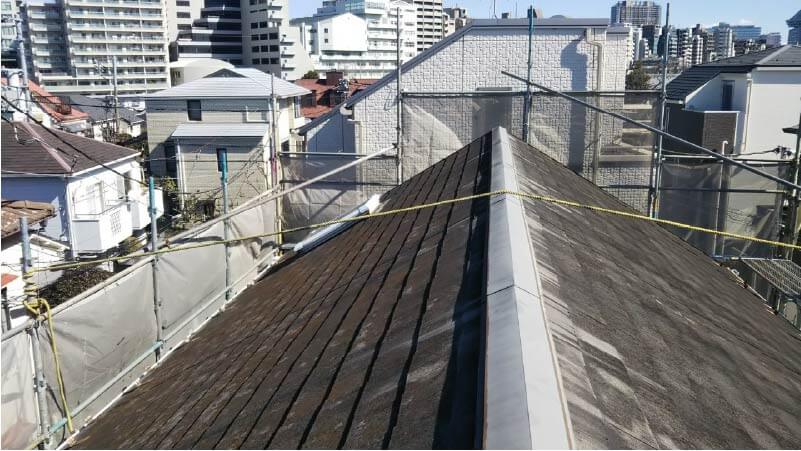 文京区の屋根塗装の施工前の様子