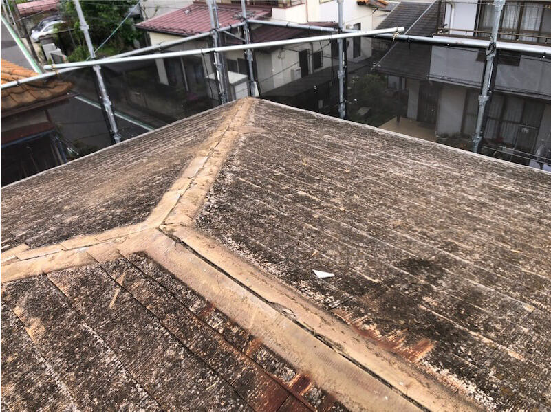 柏市の屋根リフォームの棟板金の撤去
