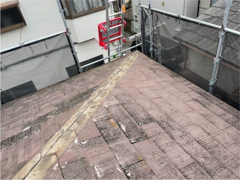 北区の屋根リフォームの棟板金の撤去