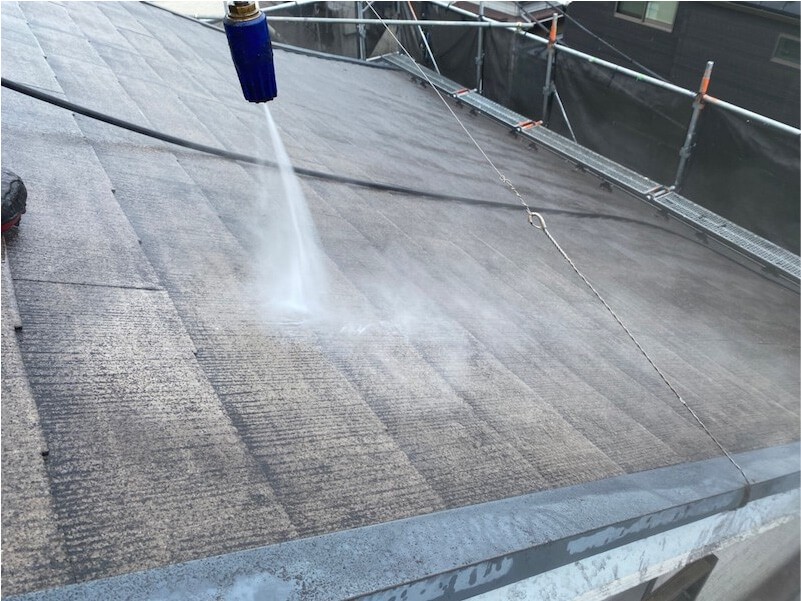 品川区の屋根塗装の高圧洗浄