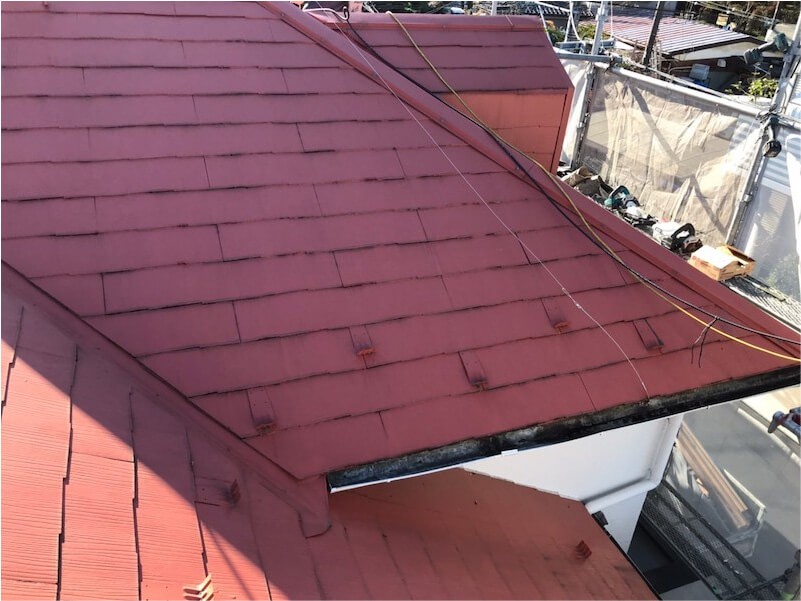 青梅市の屋根リフォームの施工前の様子