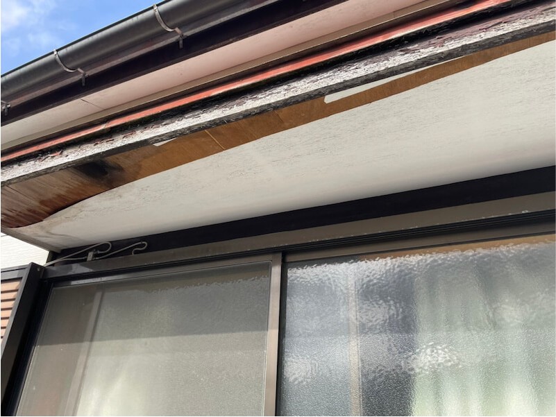 横浜市の屋根修理の施工前の様子