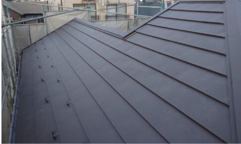 松戸市の屋根カバー工法の施工事例
