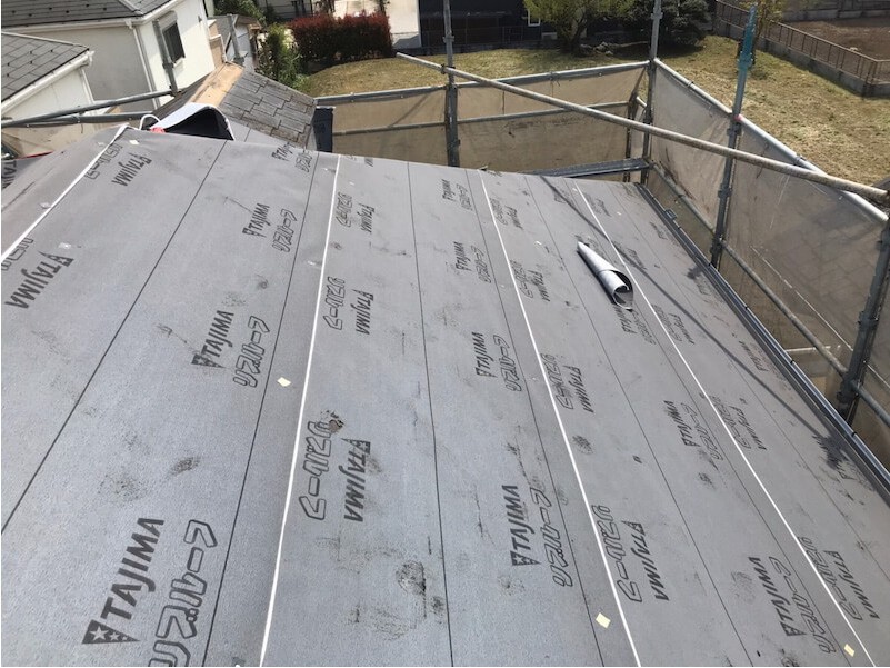 鶴ヶ島市の屋根リフォームの防水シートの設置