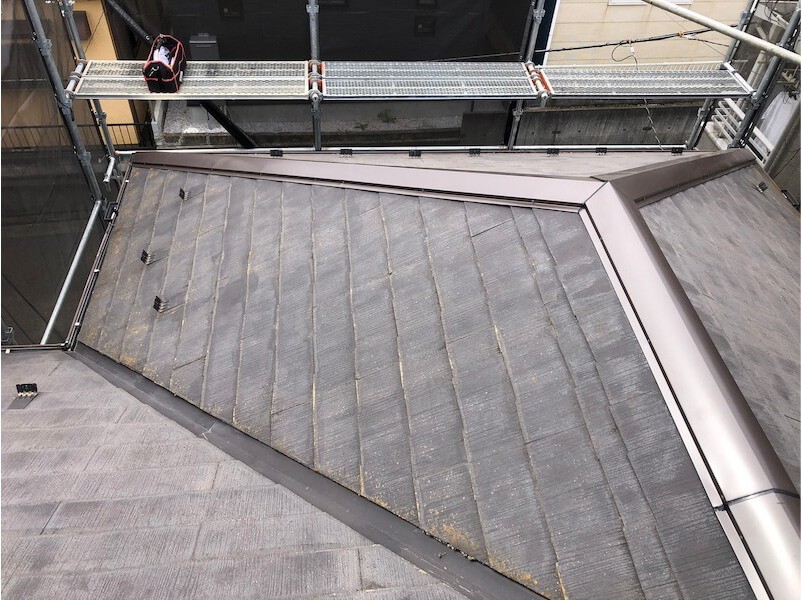 富士見市の屋根塗装工事の棟板金の交換工事