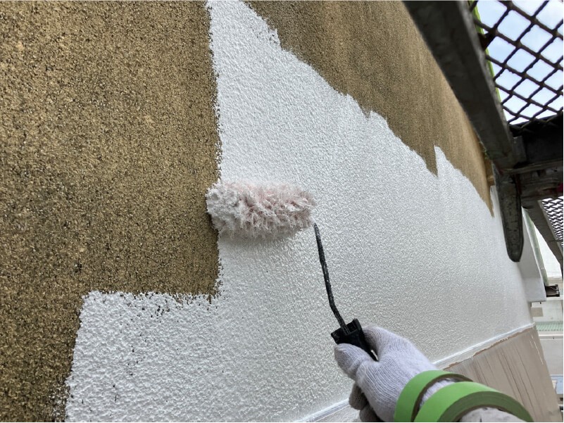 船橋市の外壁塗装の下塗り