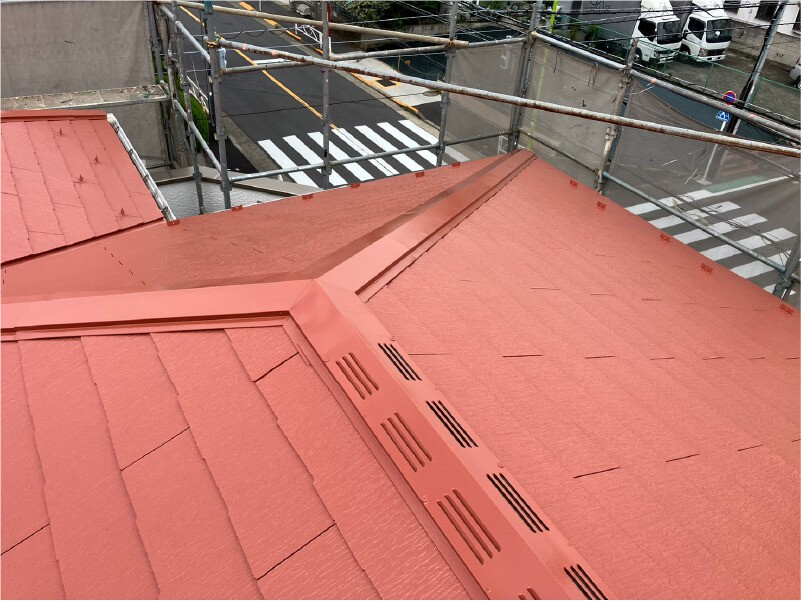 世田谷区の屋根塗装の上塗り