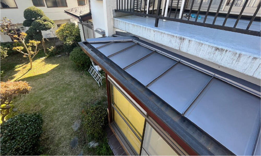 大田区の屋根の葺き替え工事の施工事例