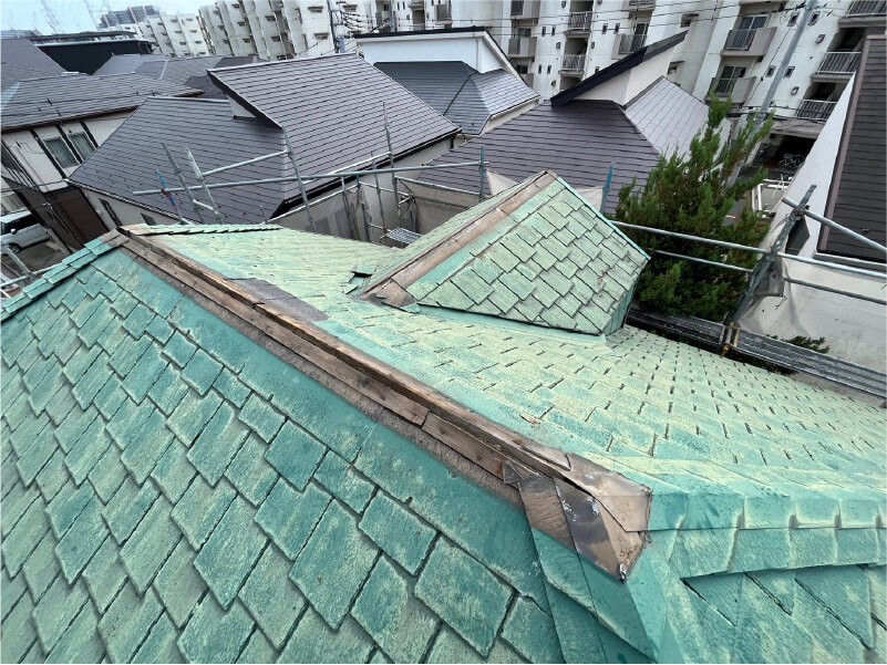 稲毛区の屋根塗装の棟板金の撤去