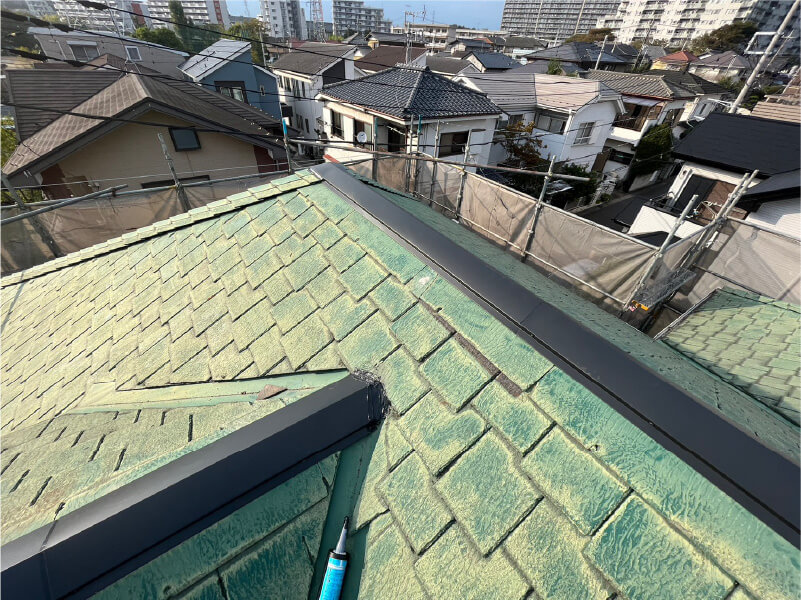稲毛区の屋根塗装の棟板金の設置