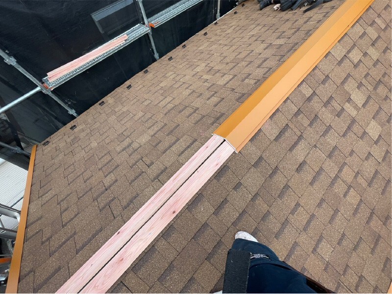 大田区の屋根リフォームの屋根材の設置