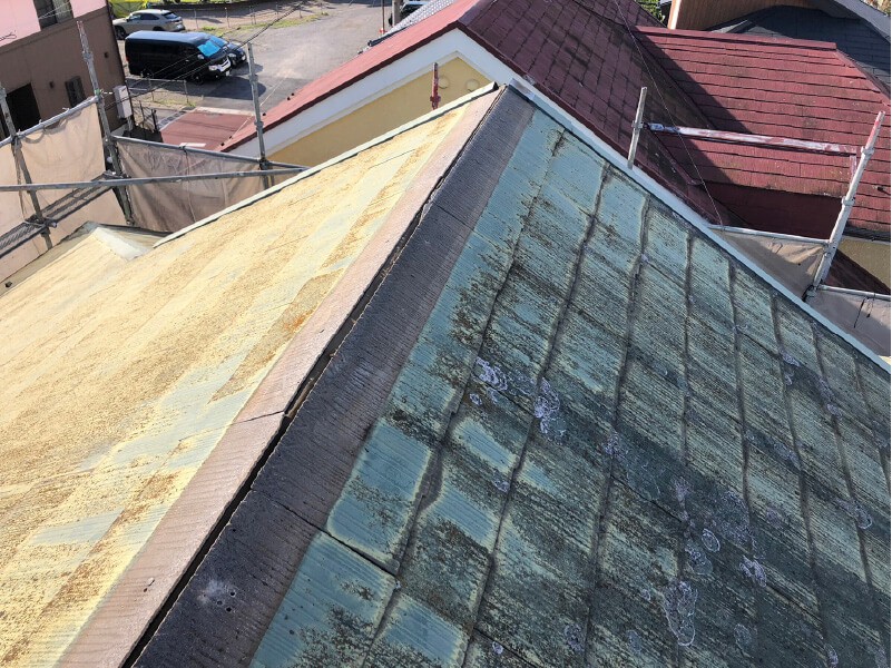 柏市の屋根リフォームの棟板金の撤去
