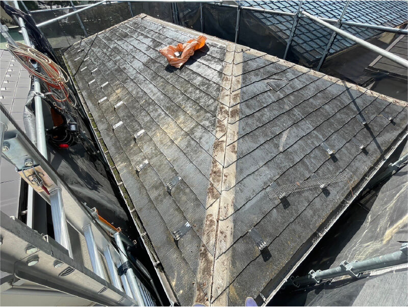 東京都北区の屋根リフォームの棟板金の撤去