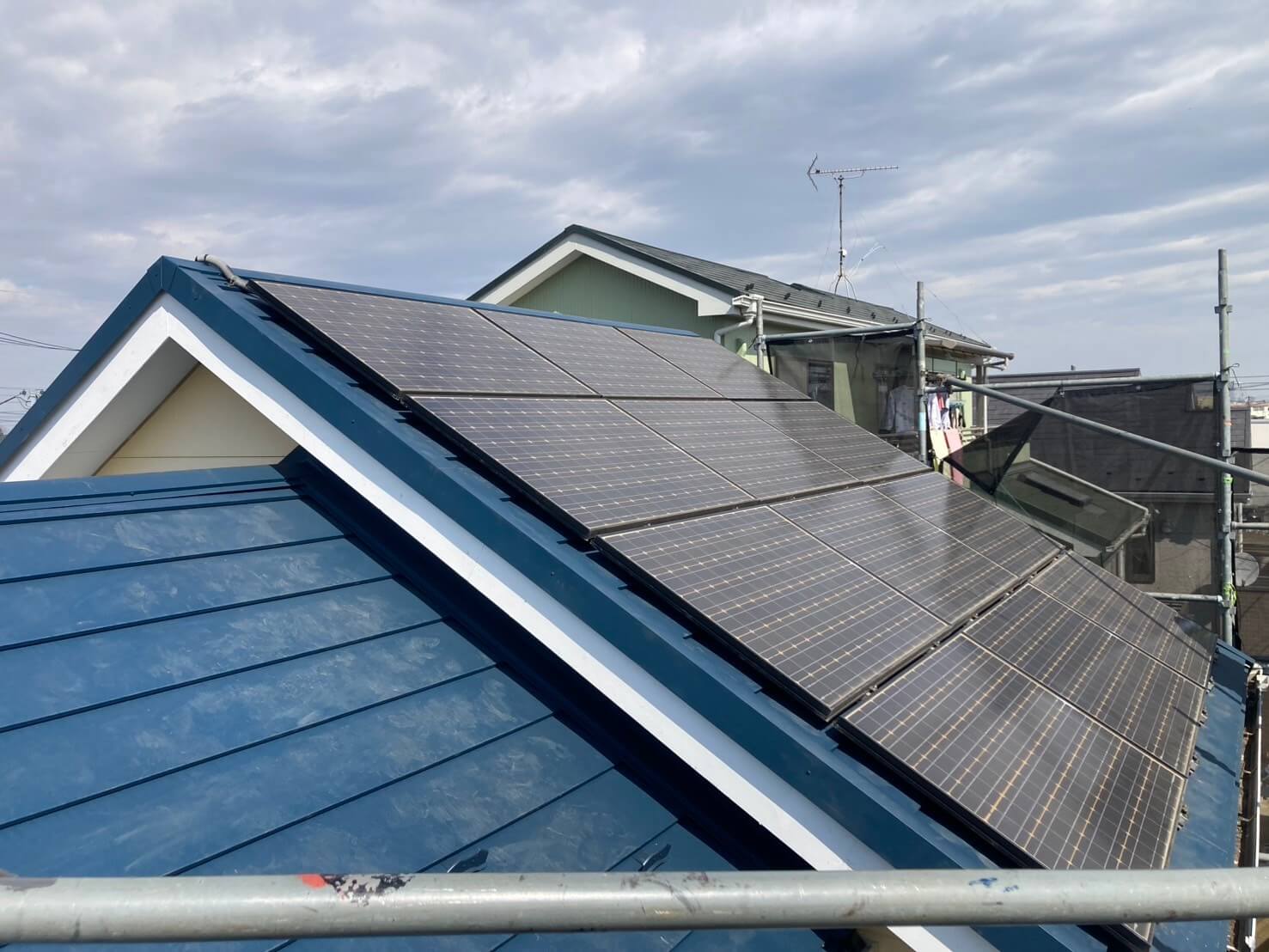 太陽光パネルの取り外し・再設置費用を徹底解剖！工事の流れとトラブル 